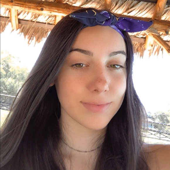 Meet your Posher, Calley - Picture 1 of 1